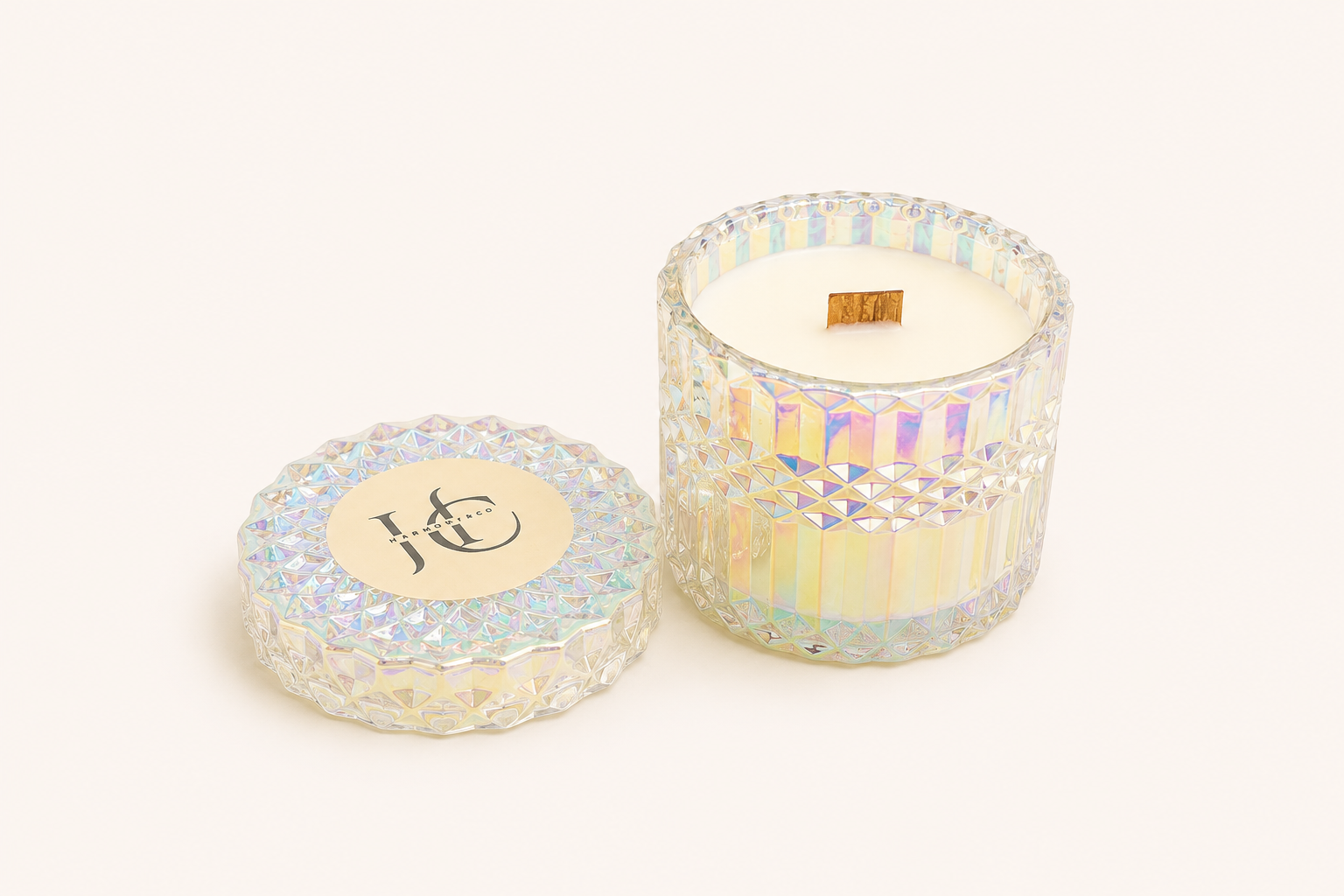 Harmony & Co crystal candle with wooden wick